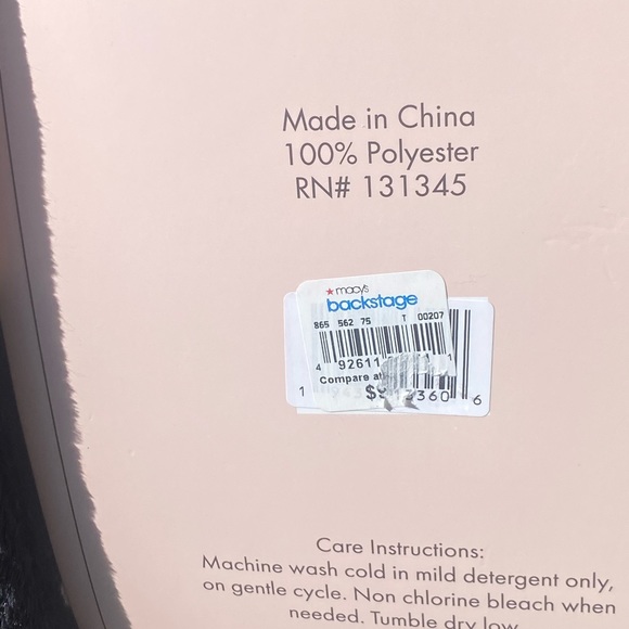 BCBG flower throw , NWT - Picture 10 of 11